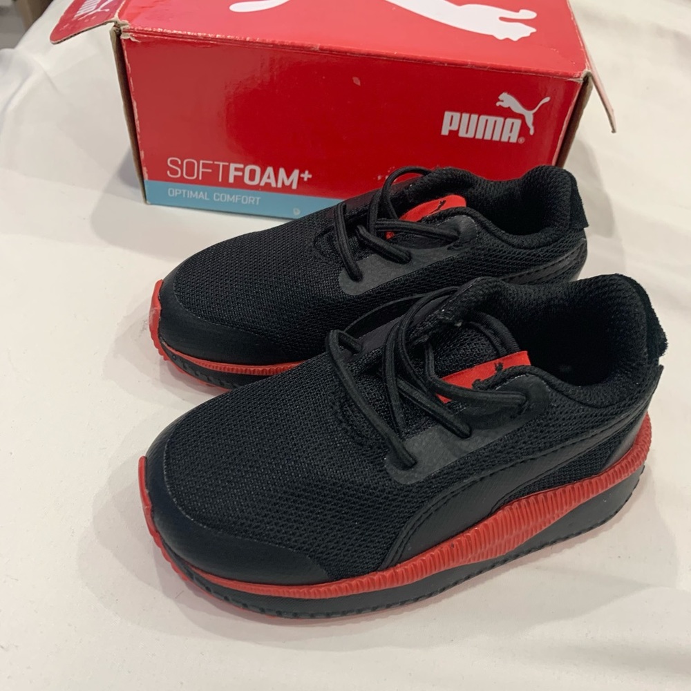 Puma soft foams sneakers